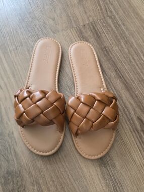 LOFT Braided Tan Slide Sandals